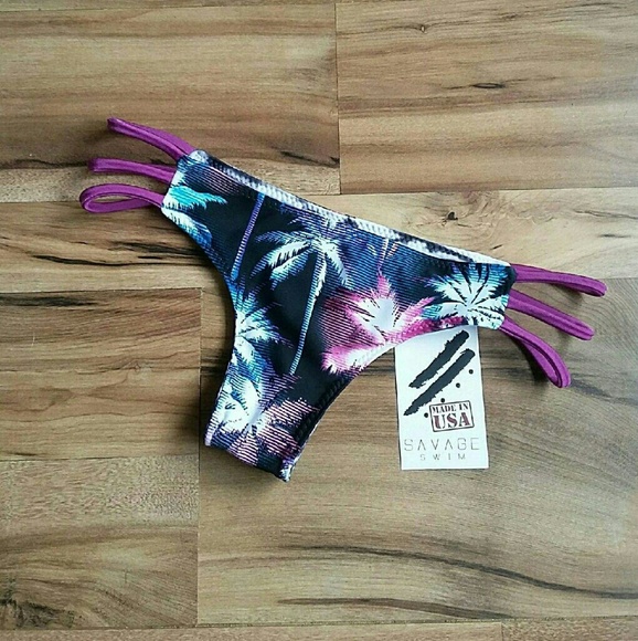 Savage Swim Other - NWT Savage Swim reversible Dylan bikini bottom S